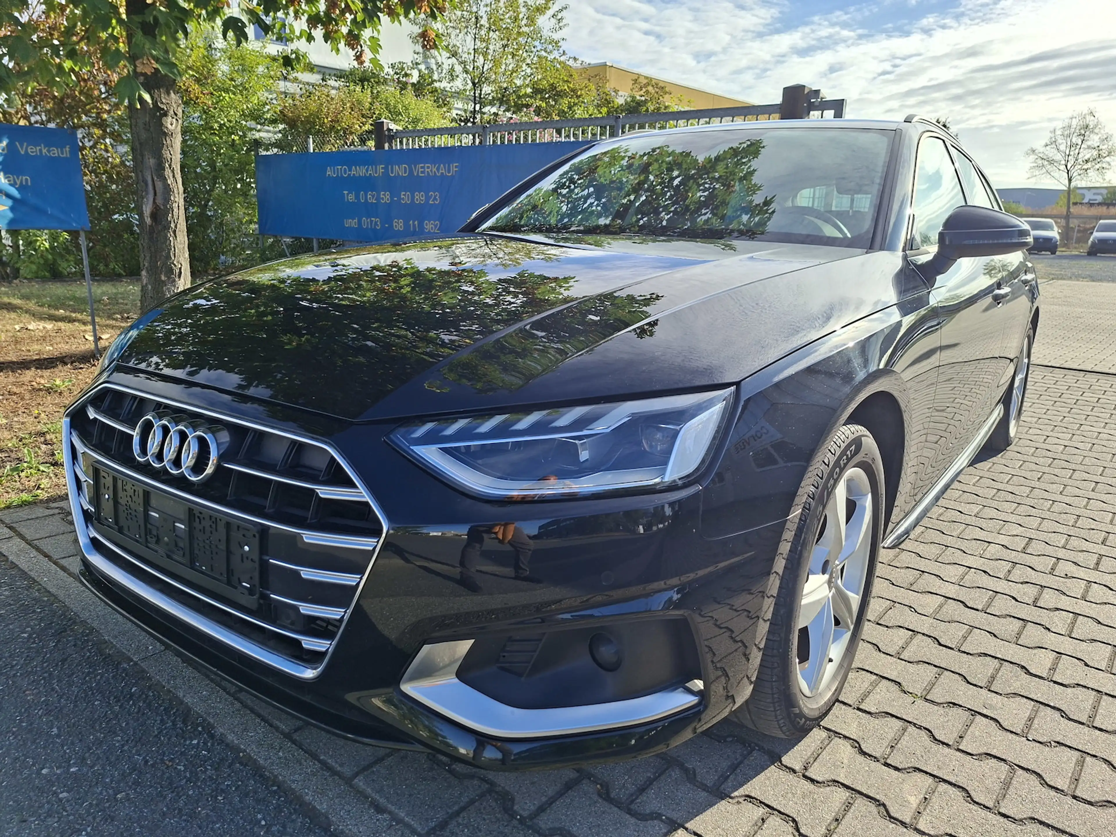 Audi A4 35 TFSI Avant Kamera Totw.-Ass. LED ggf.8Räder — photo 10