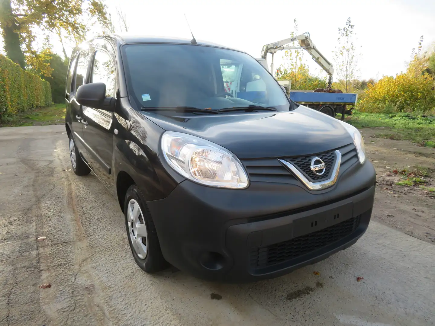 Nissan NV250 NV250 L1H1 2,0 dCi 95 Comfort Zwart - 1
