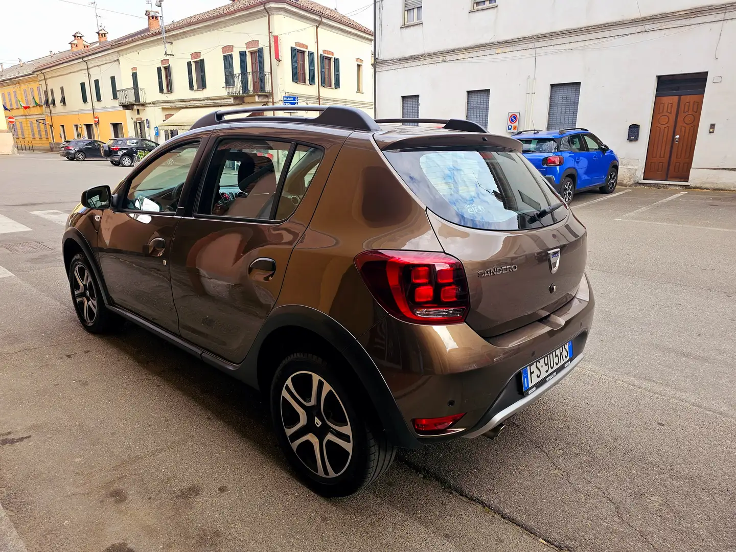 Dacia Sandero Sandero Stepway 0.9 tce turbo Comfort Gpl s Bronze - 2