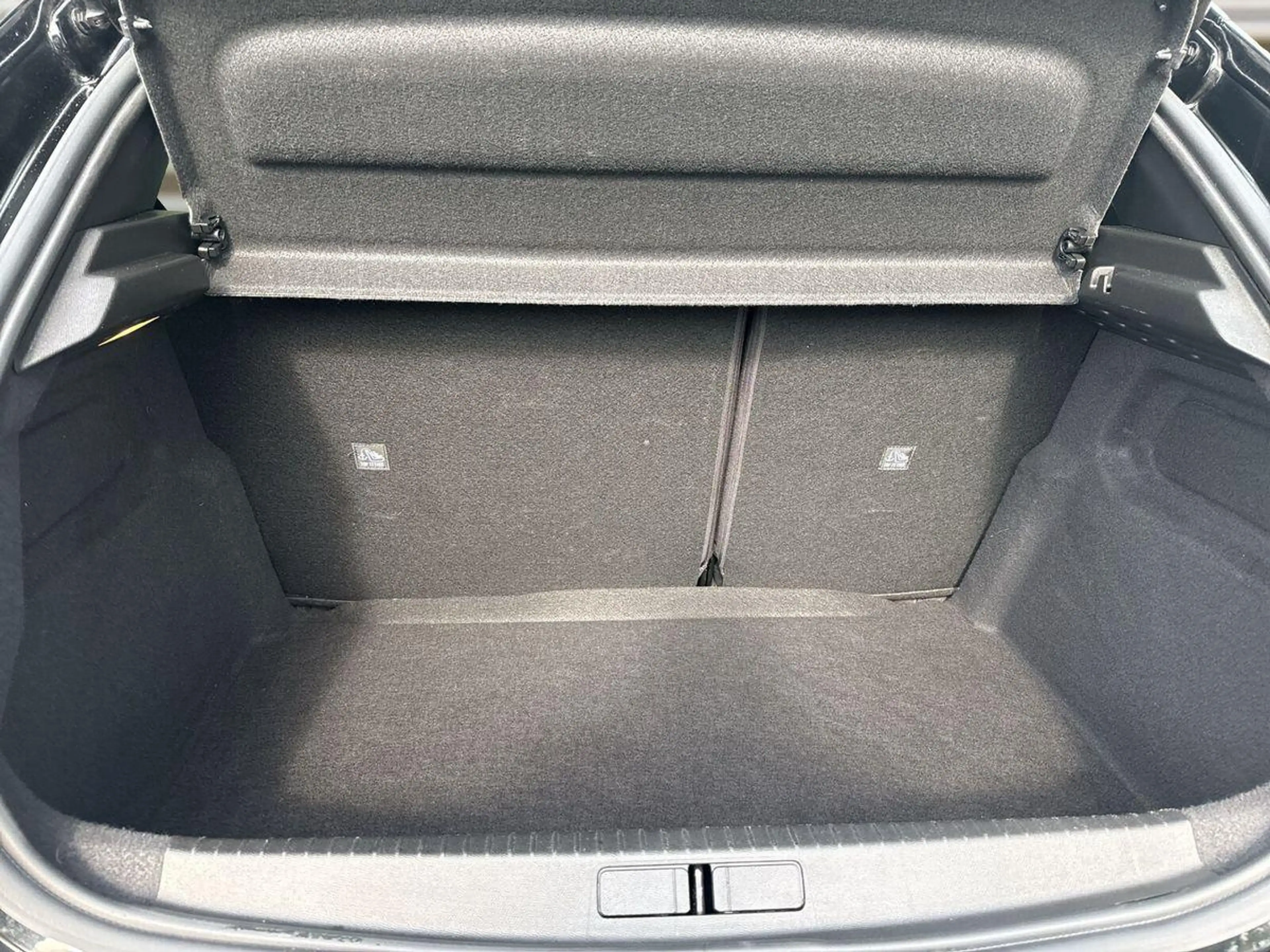 Opel Corsa 1.2 Edition S/S EAT8 Multimedia+LED+R-Kam+DAB+ — photo 5