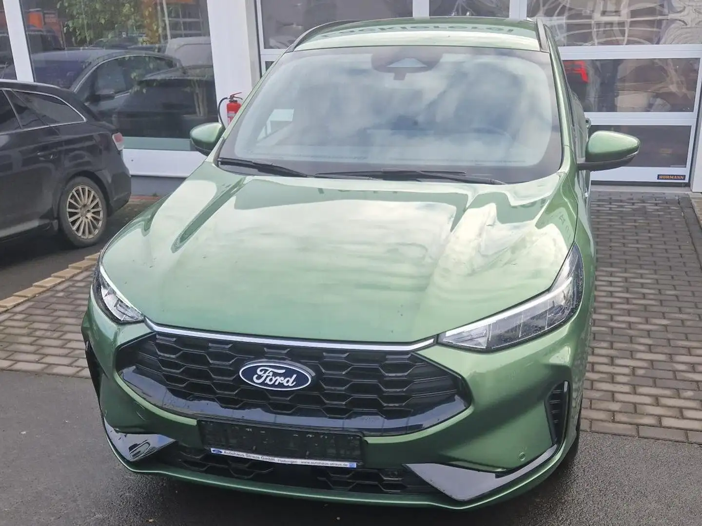 Ford Kuga ST-Line Vert - 2