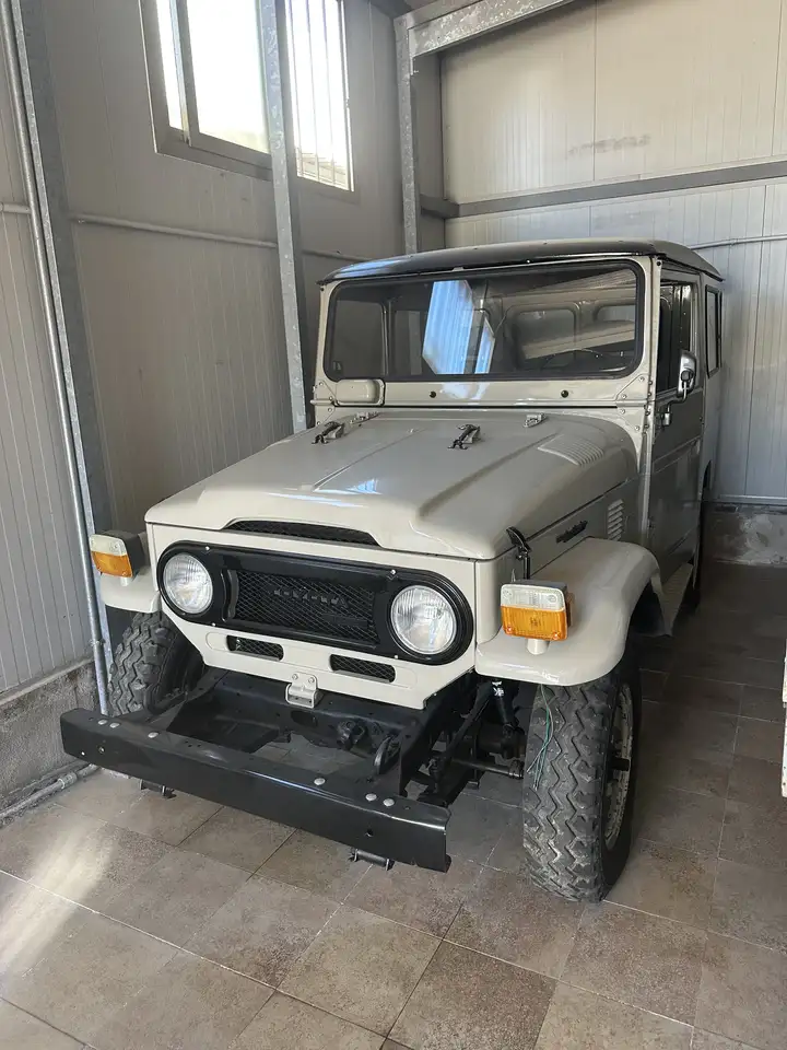 Toyota Land Cruiser, foto 1