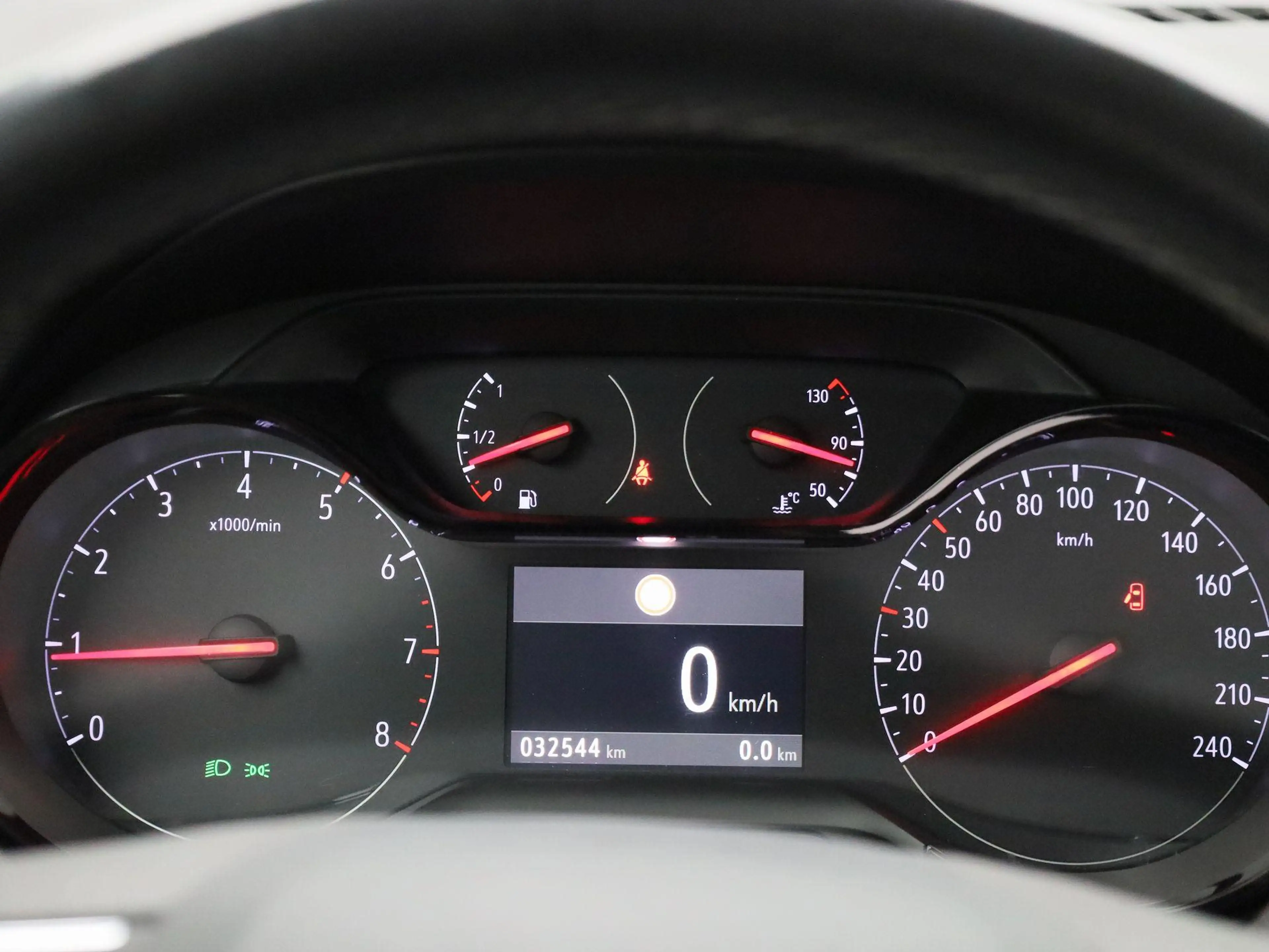 Opel Crossland 1.2 61kW S/S Edition — photo 10