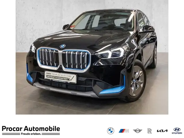BMW iX1 xDrive30 RFK NAVI Standh. LED Sound Syst.