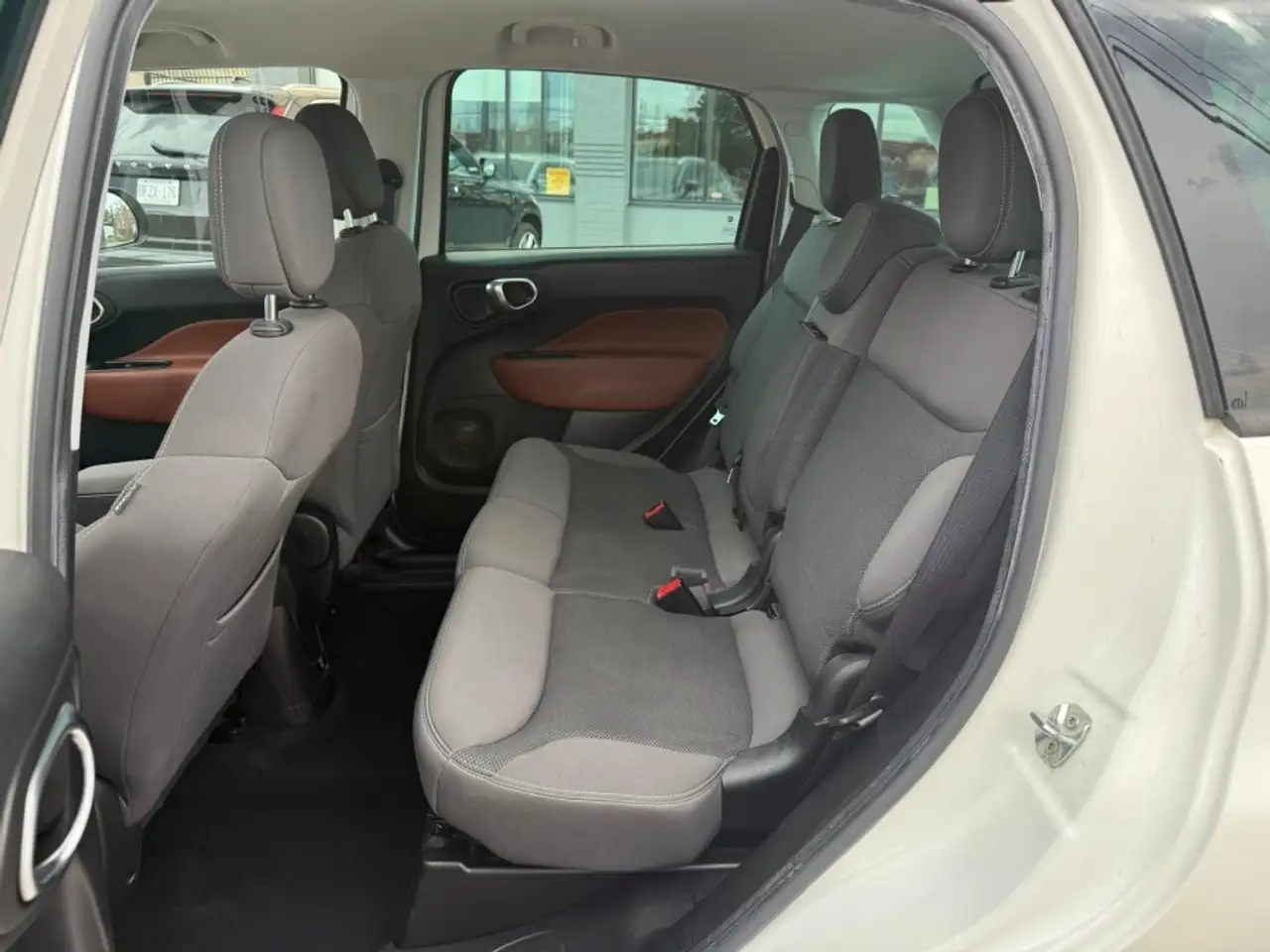 Fiat 500L снимка Fiat 500L