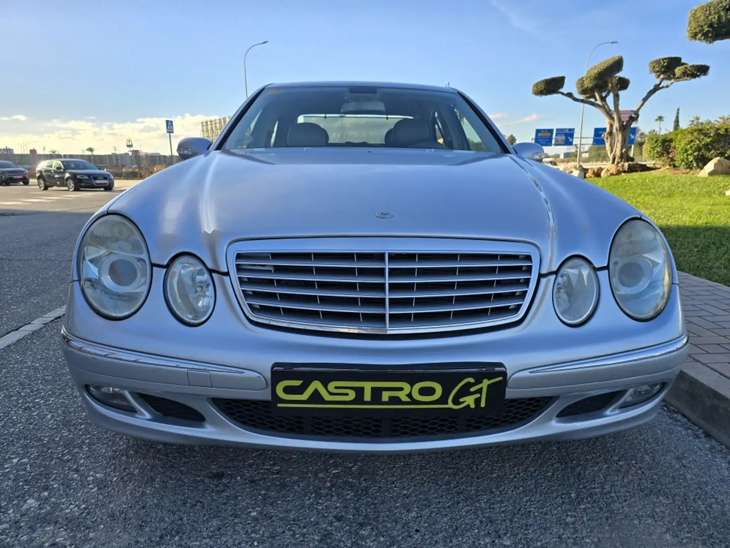 Mercedes-Benz E 280 280CDI Elegance Grau - 2