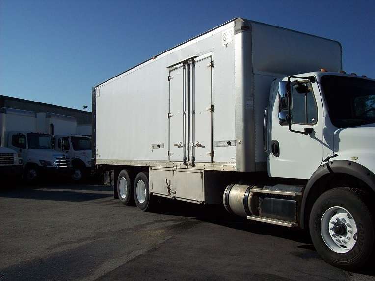 2016 Freightliner M2-112