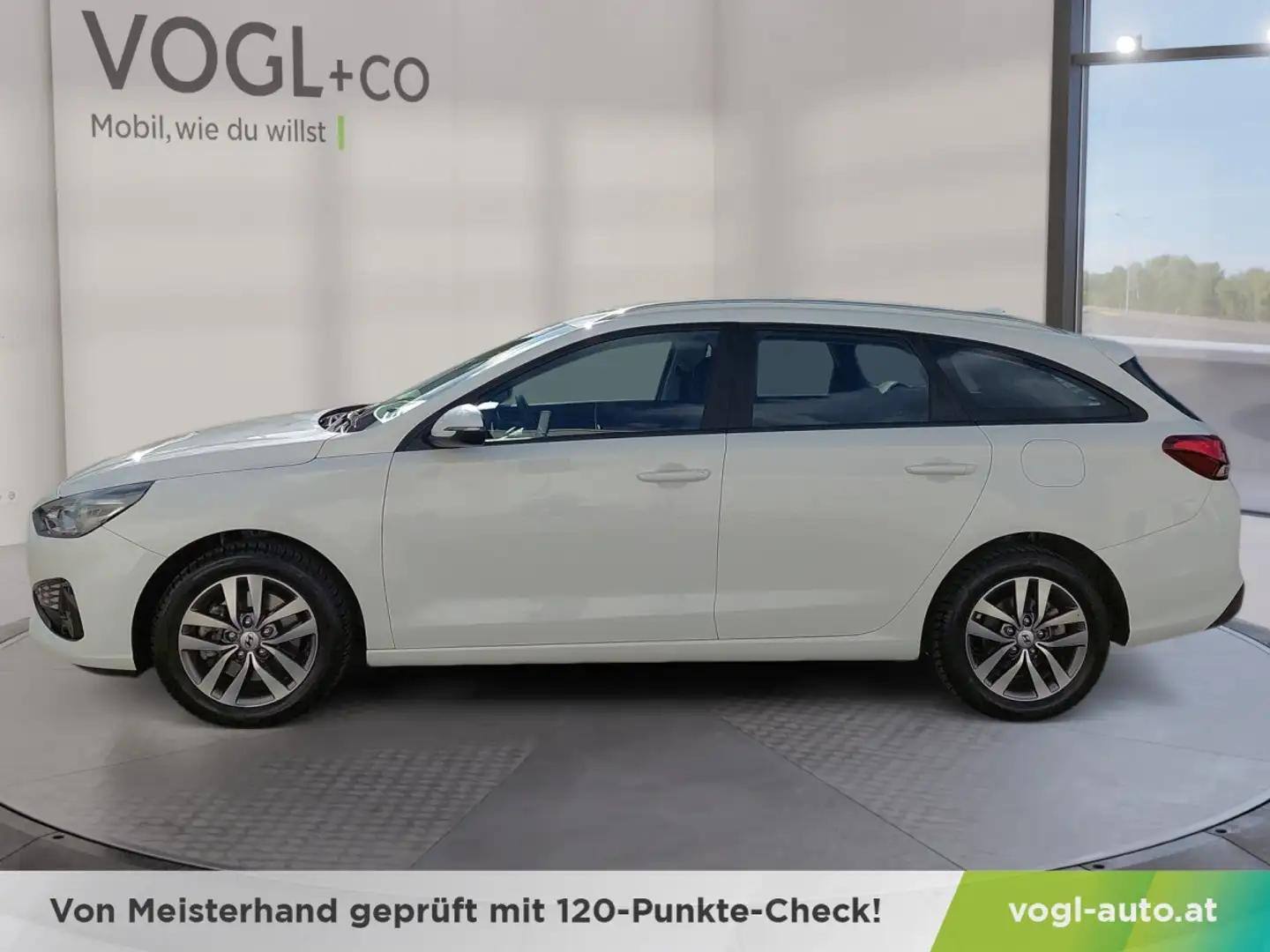 Hyundai i30 CW 1,5 DPI GO Weiß - 2