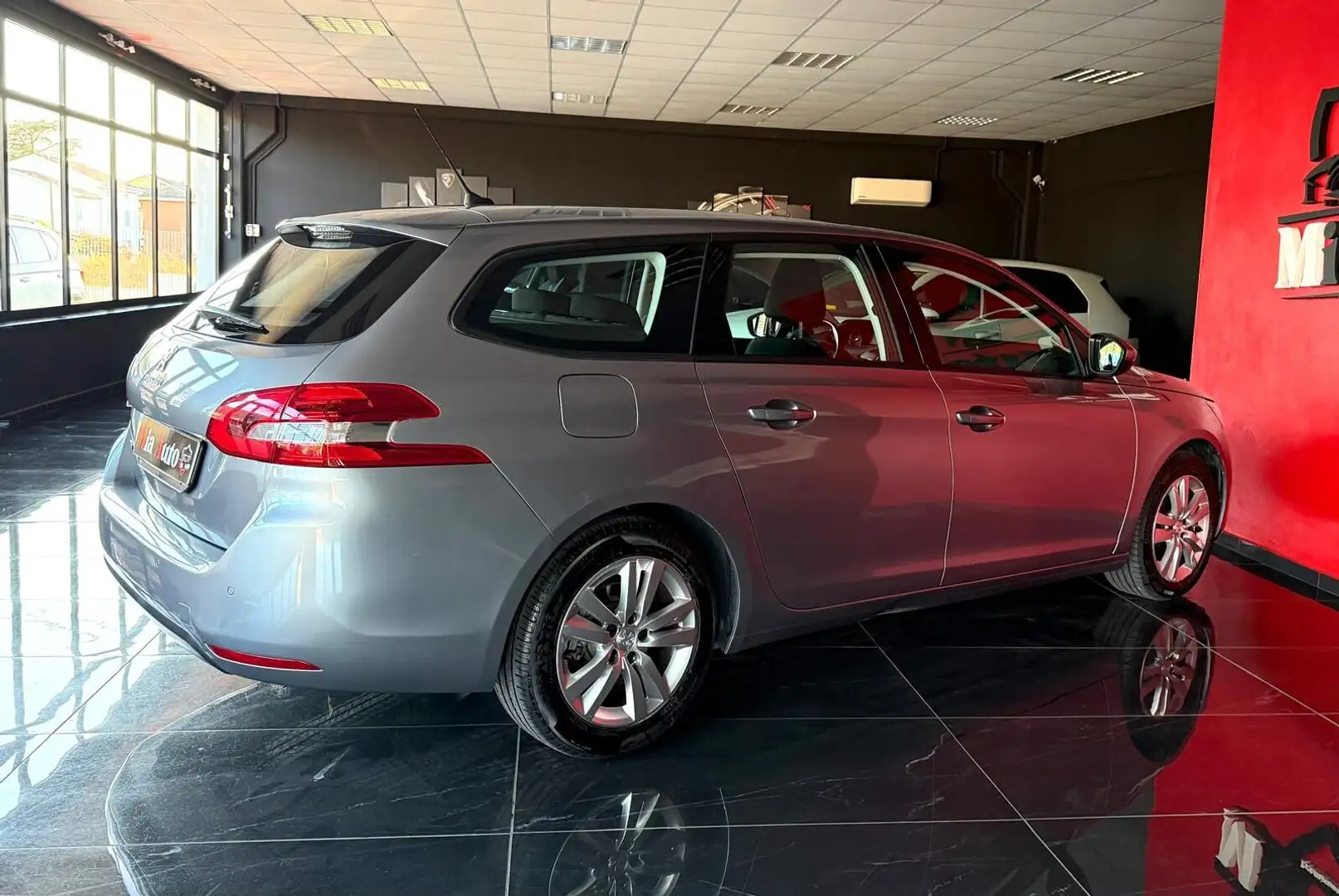 Peugeot 308 308 BlueHDi 130 S&S SW Allure Grigio - 2