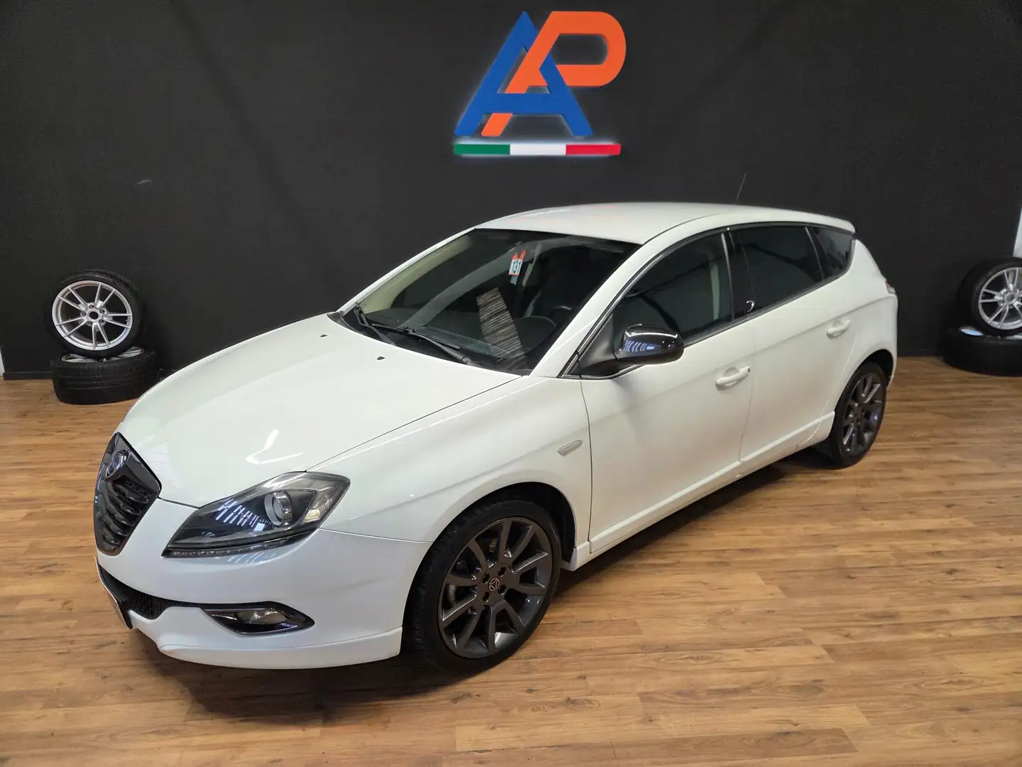 Lancia Delta 1.6 mjt S 120cv dpf Blanc - 2