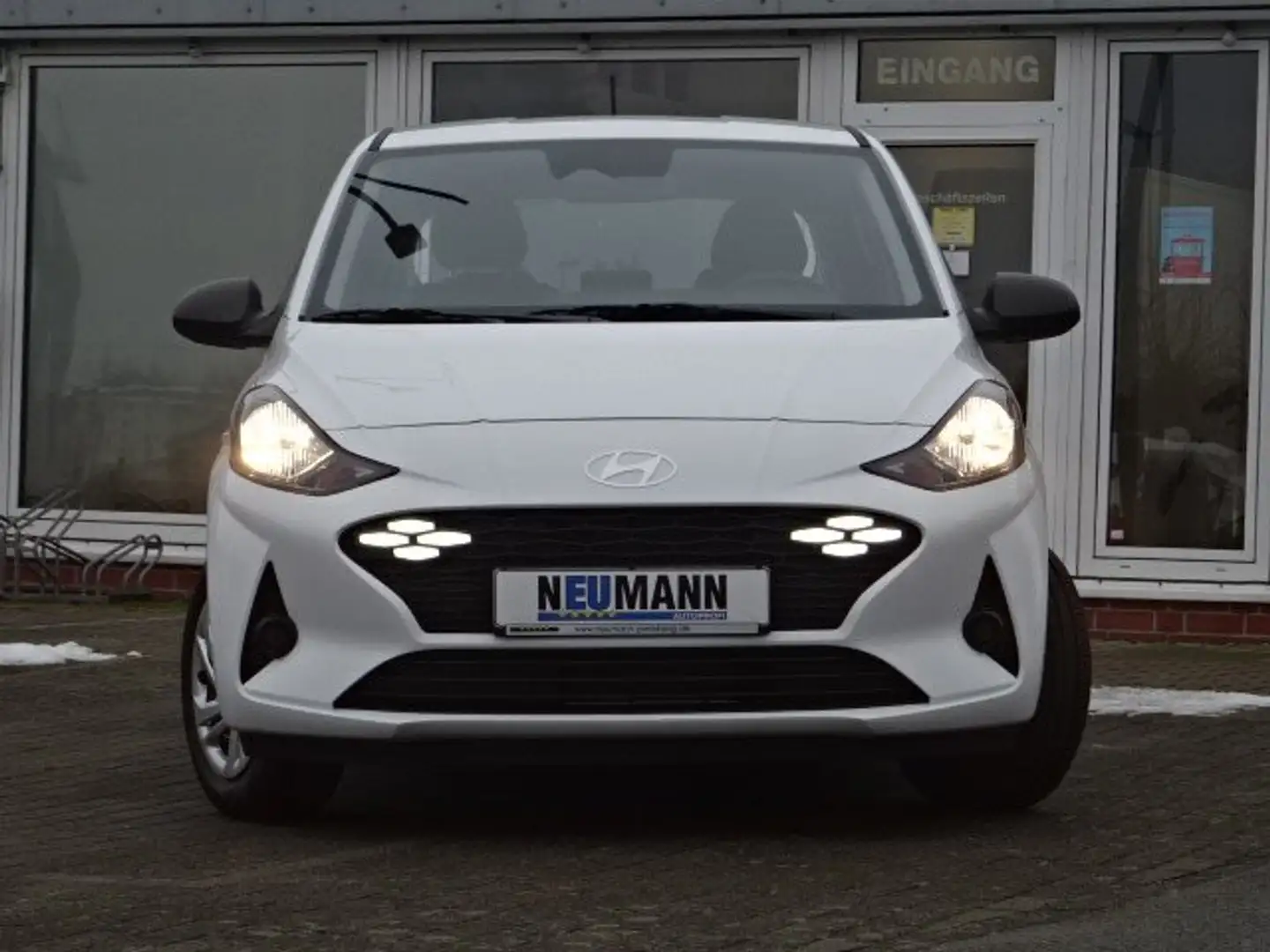 Hyundai i10 1.0 Select Weiß - 2