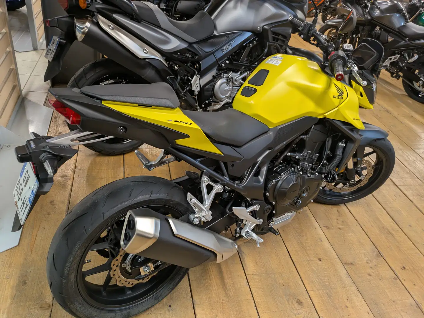 Honda Hornet - 2