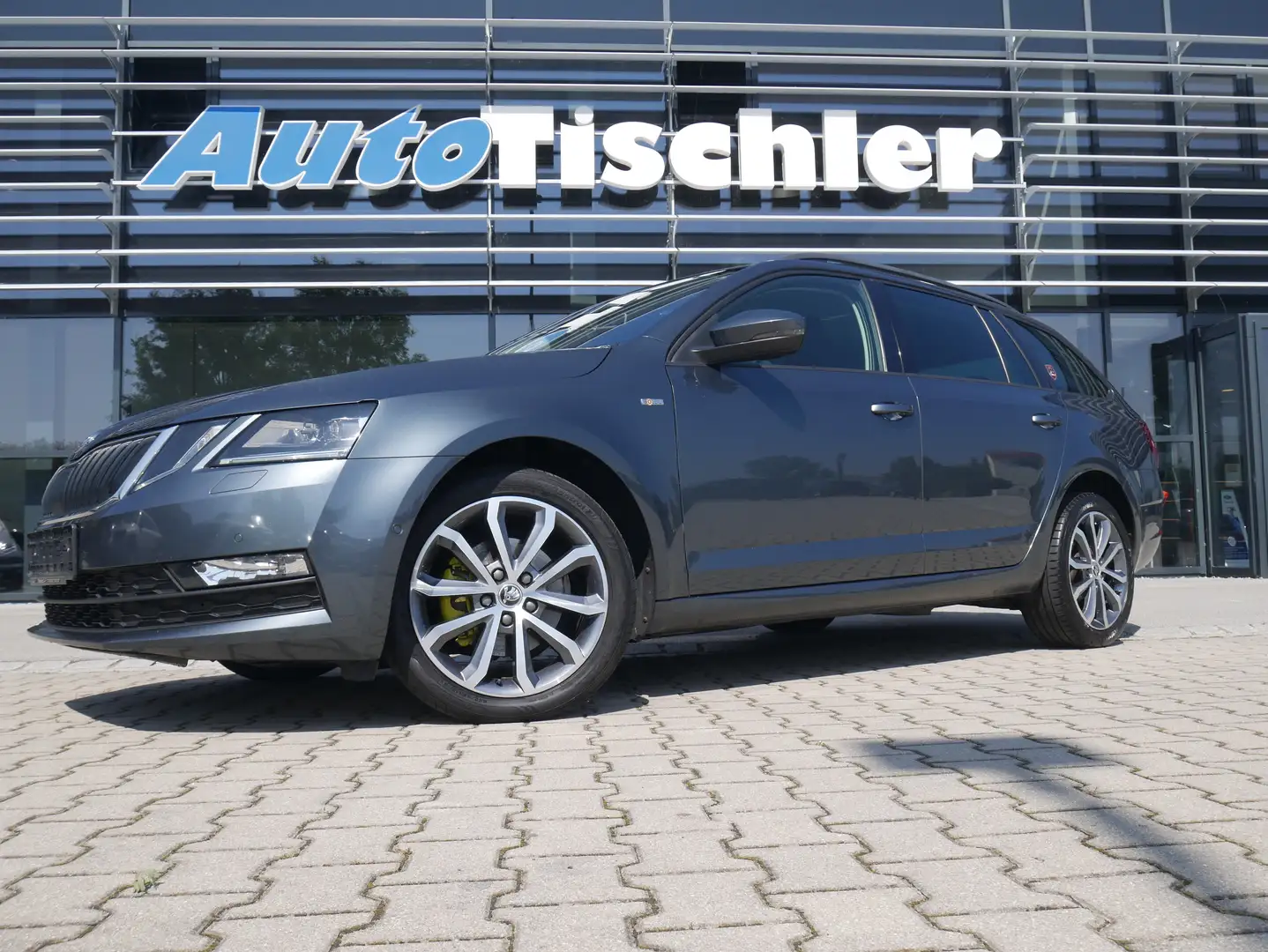 Skoda Octavia Combi 2.0 TDI Soleil Navi LED el. Heckklappe Gris - 1