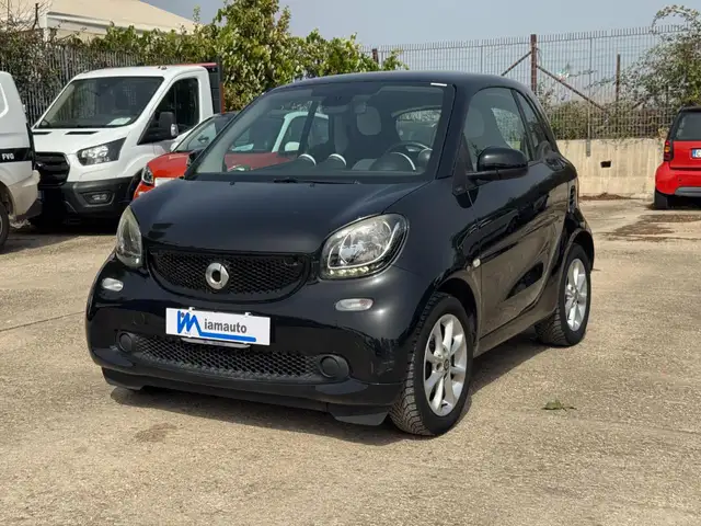 2014 smart Fortwo in Black for sale
