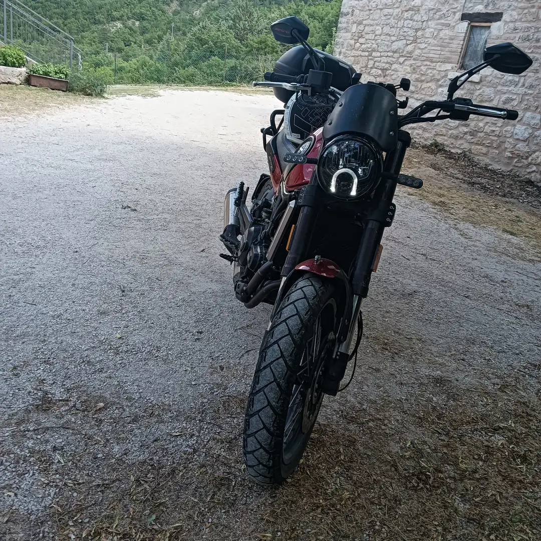 Benelli Leoncino Trail Rosso - 2