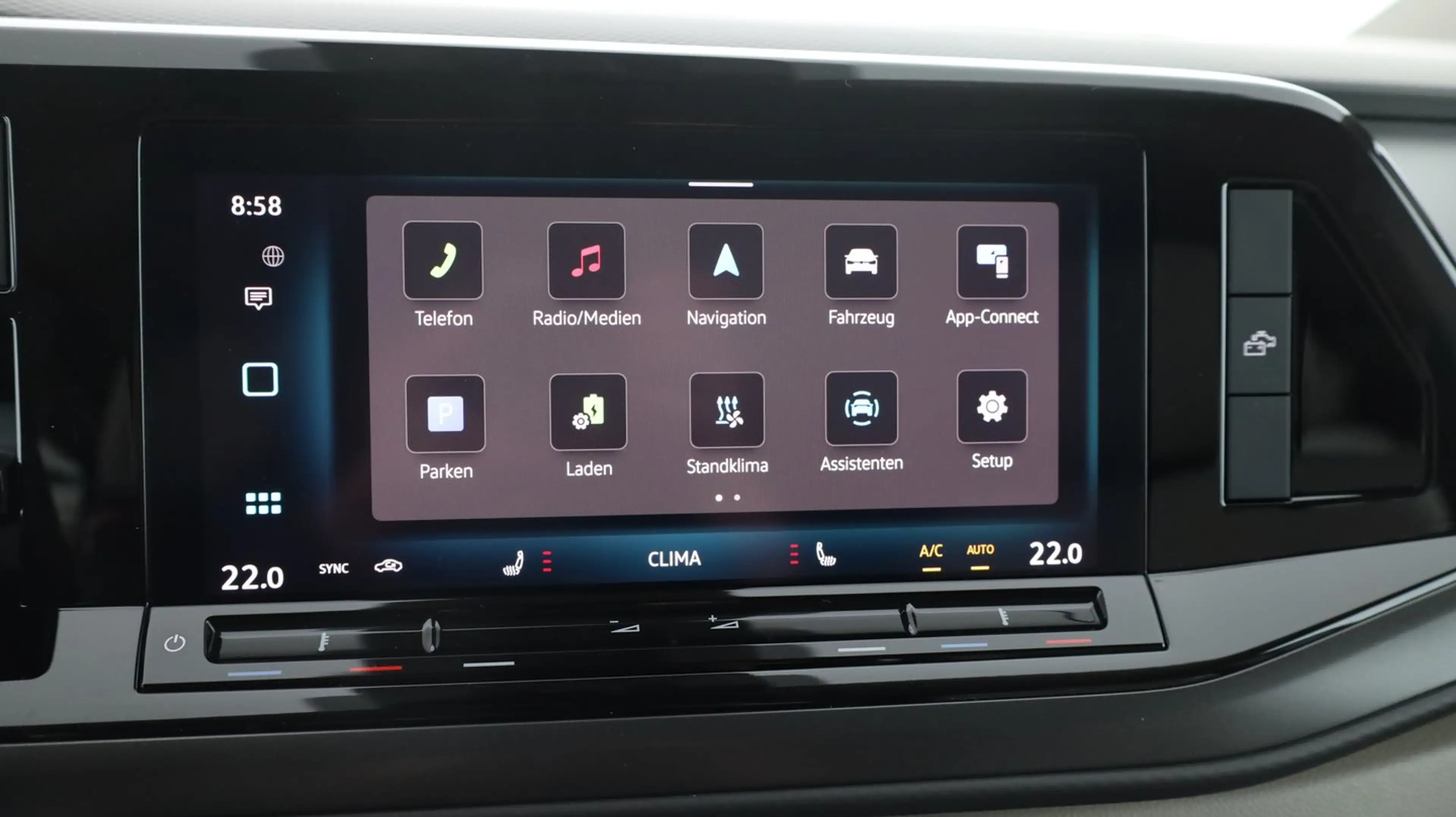 Volkswagen T7 California VW T7 California Beach eHybrid 180 kW 4M — photo 15