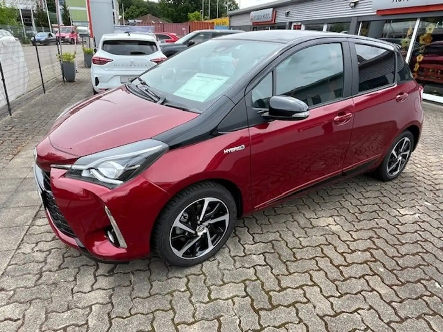 Toyota Toyota Yaris Style Selection Hybrid 1.5 Autom. Rouge - 2