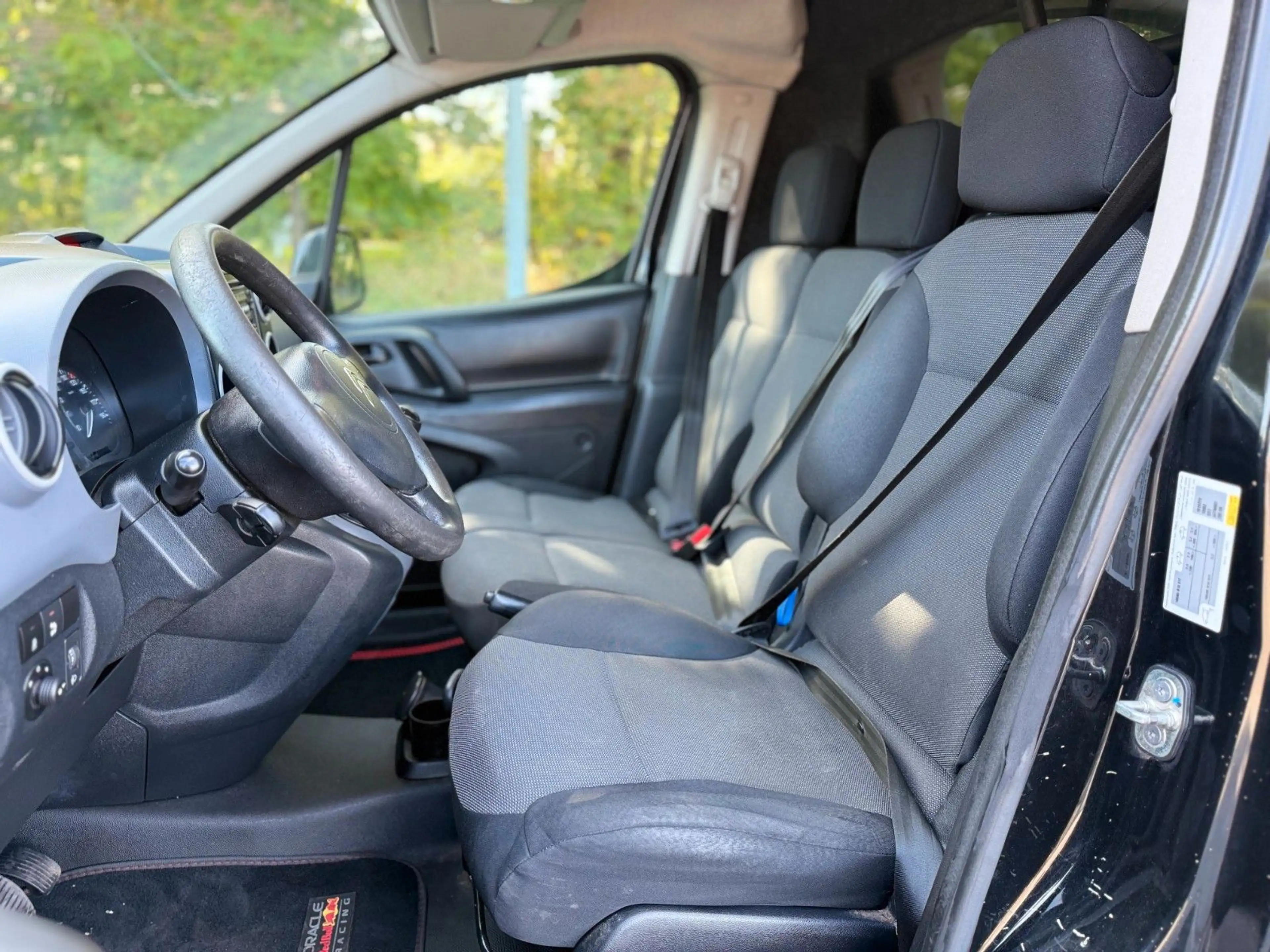 Citroen Berlingo Business Economy 1.6 HDi L1H1 3-Sitzer — photo 14