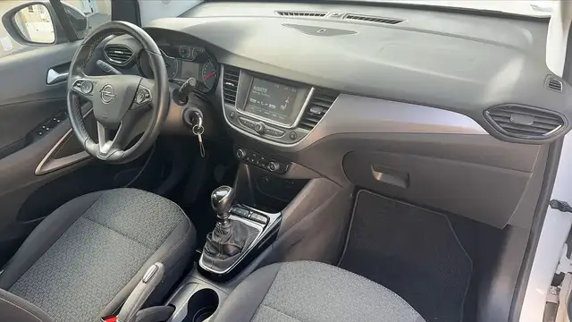 Opel Crossland X view 10