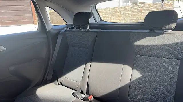 Opel Crossland X view 9