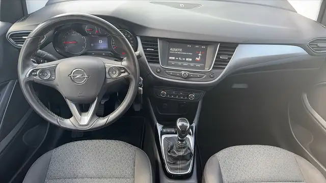 Opel Crossland X view 11