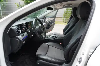 Annonce voiture d'occasion Mercedes-Benz E 400 - CARADIZE