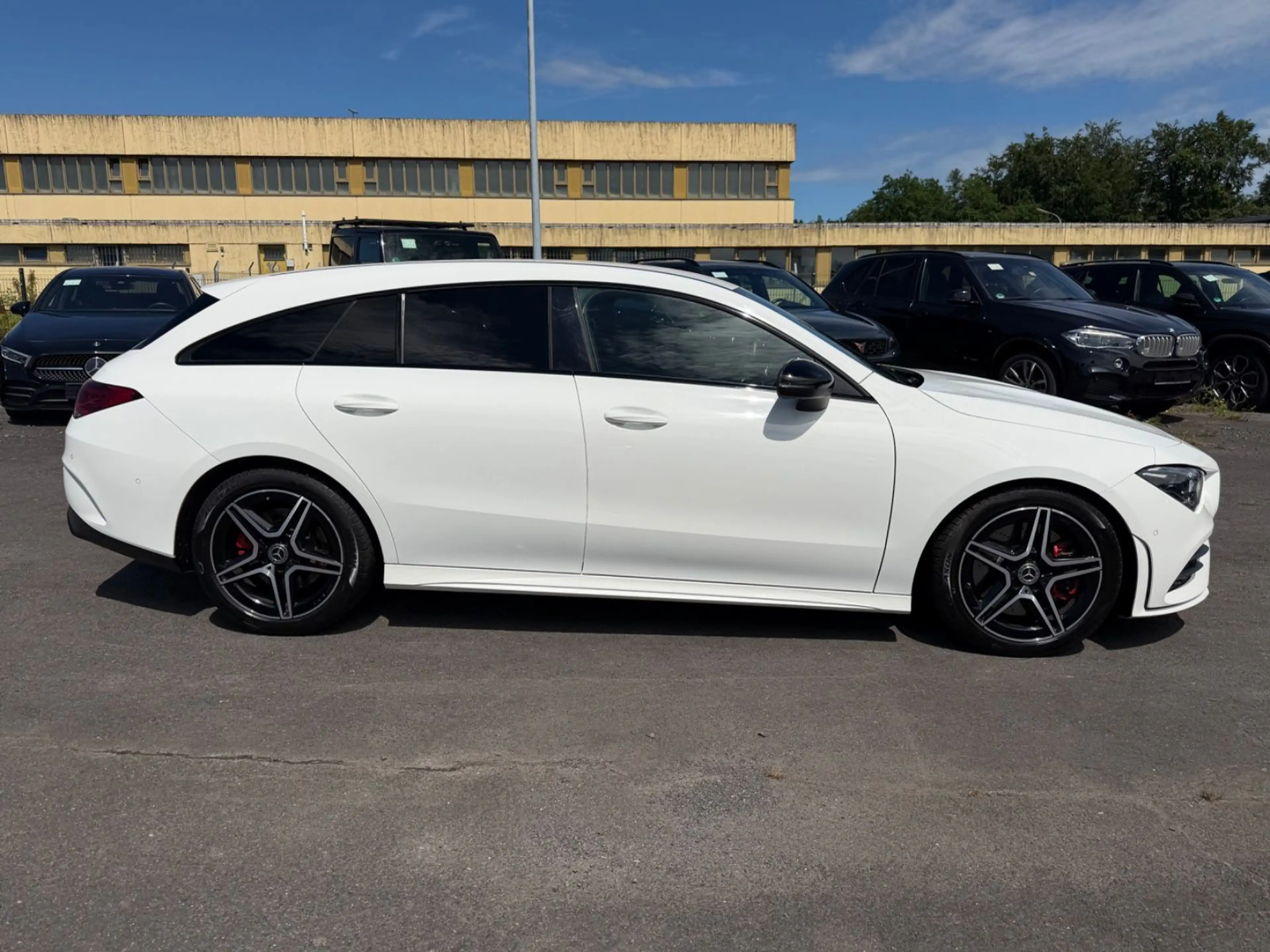 Mercedes-Benz CLA 220 CLA220 Shooting Brake AMG Night Kamera LED — photo 4