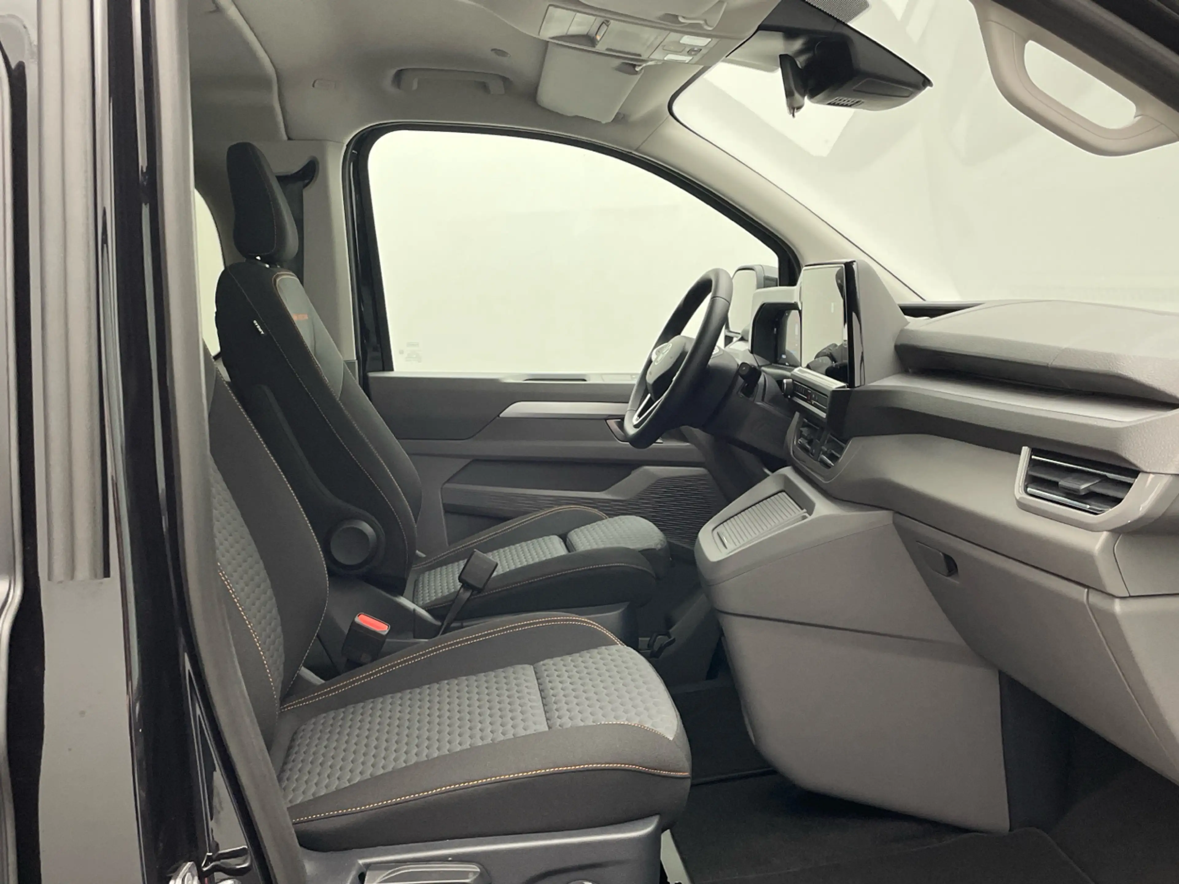 Volkswagen T7 Caravelle e KR Life Sitz-Paket LED Sitzhzg. — photo 10
