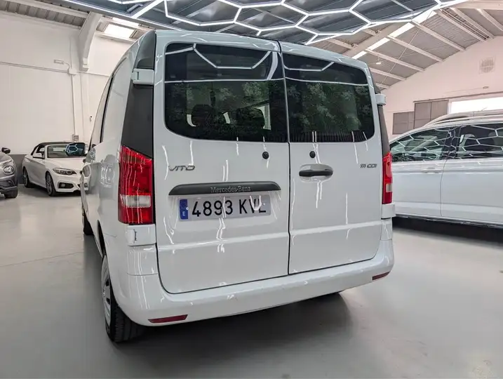 Mercedes-Benz Vito MIXTO 111 CDI Compacta 2019, foto 21