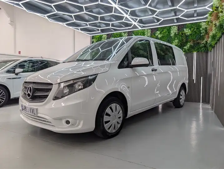Mercedes-Benz Vito MIXTO 111 CDI Compacta 2019, foto 23