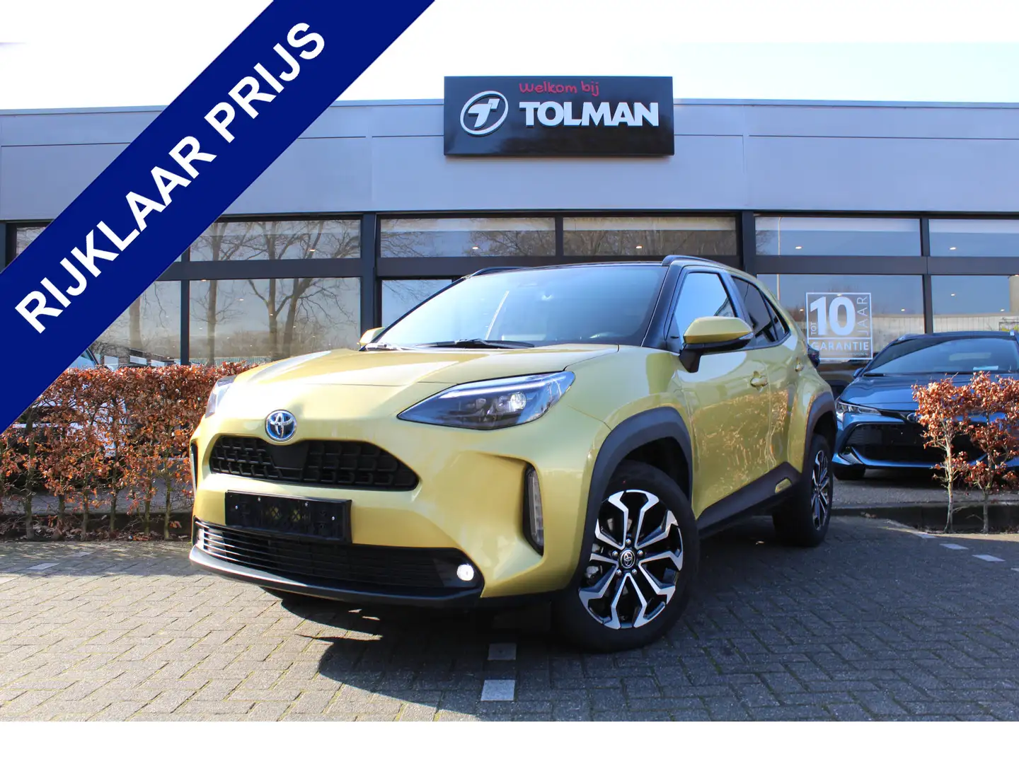 Toyota Yaris Cross 1.5 Hybrid Dynamic Plus | Rijklaar | Panoramadak | Goud - 1
