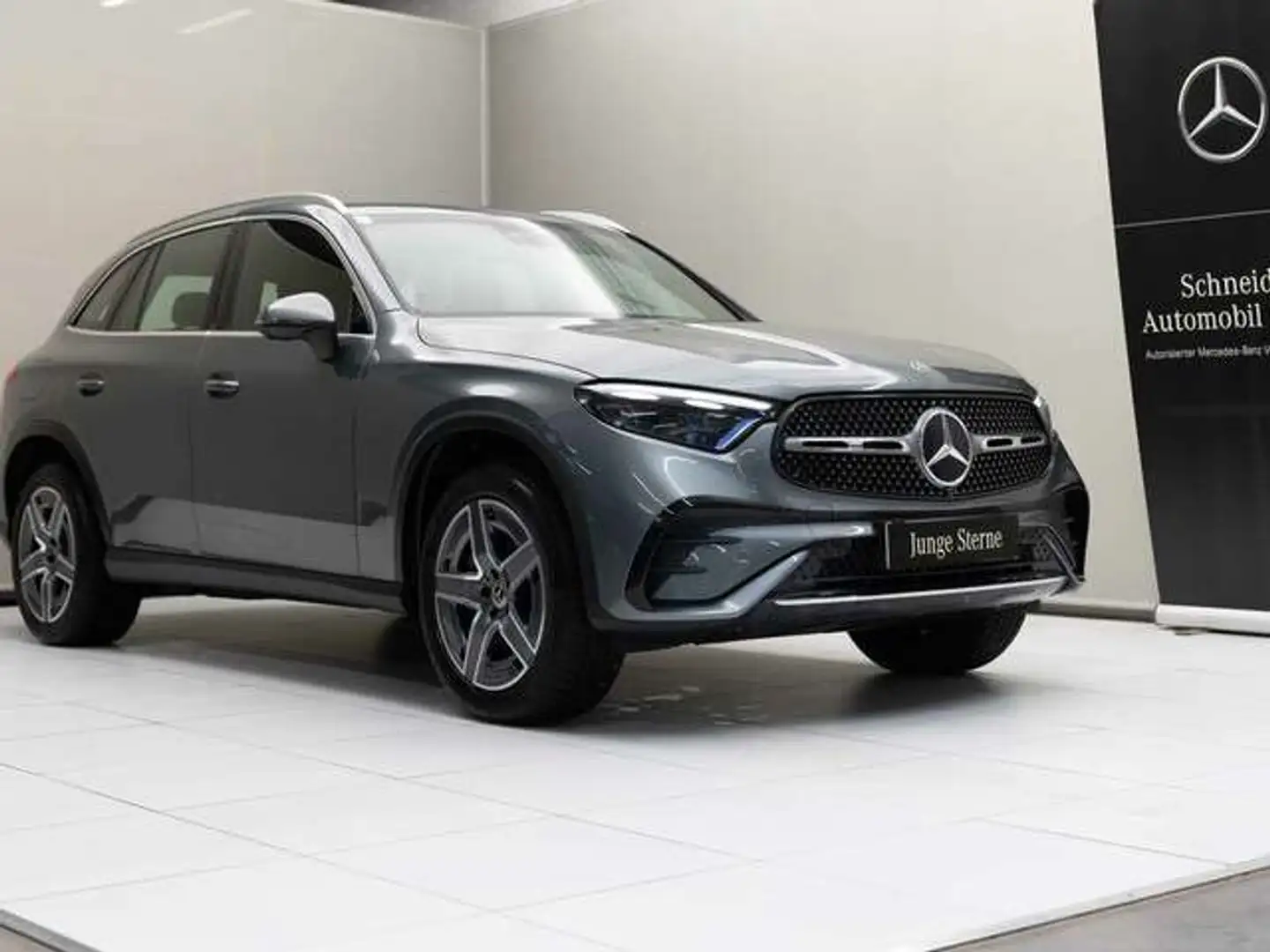 Mercedes-Benz GLC 300 de 4MATIC SpurW LM S-Sitz Navi Sport Grau - 2