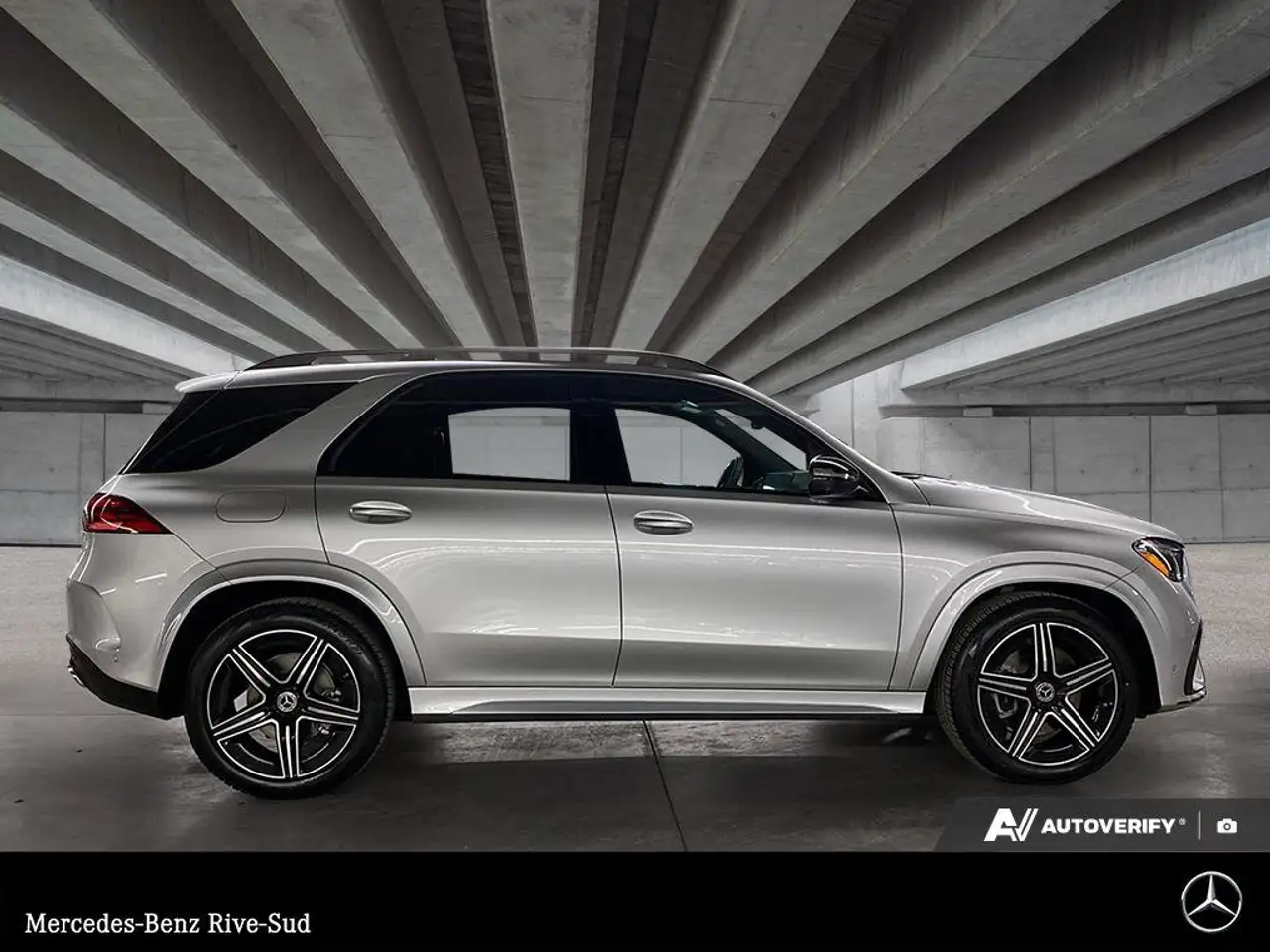 Mercedes-Benz GLE снимка Mercedes-Benz GLE