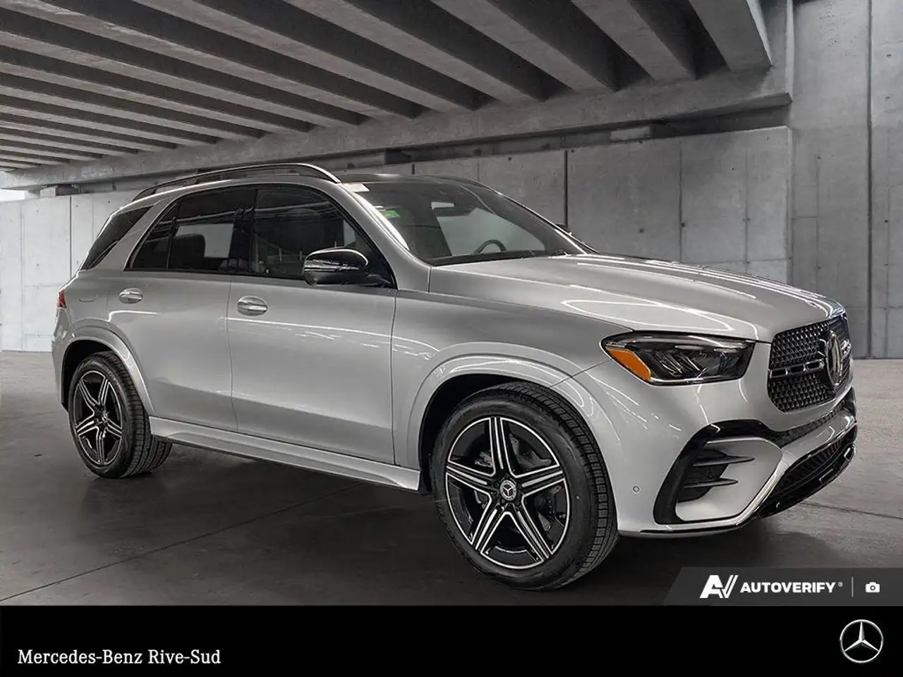 Mercedes-Benz GLE снимка Mercedes-Benz GLE
