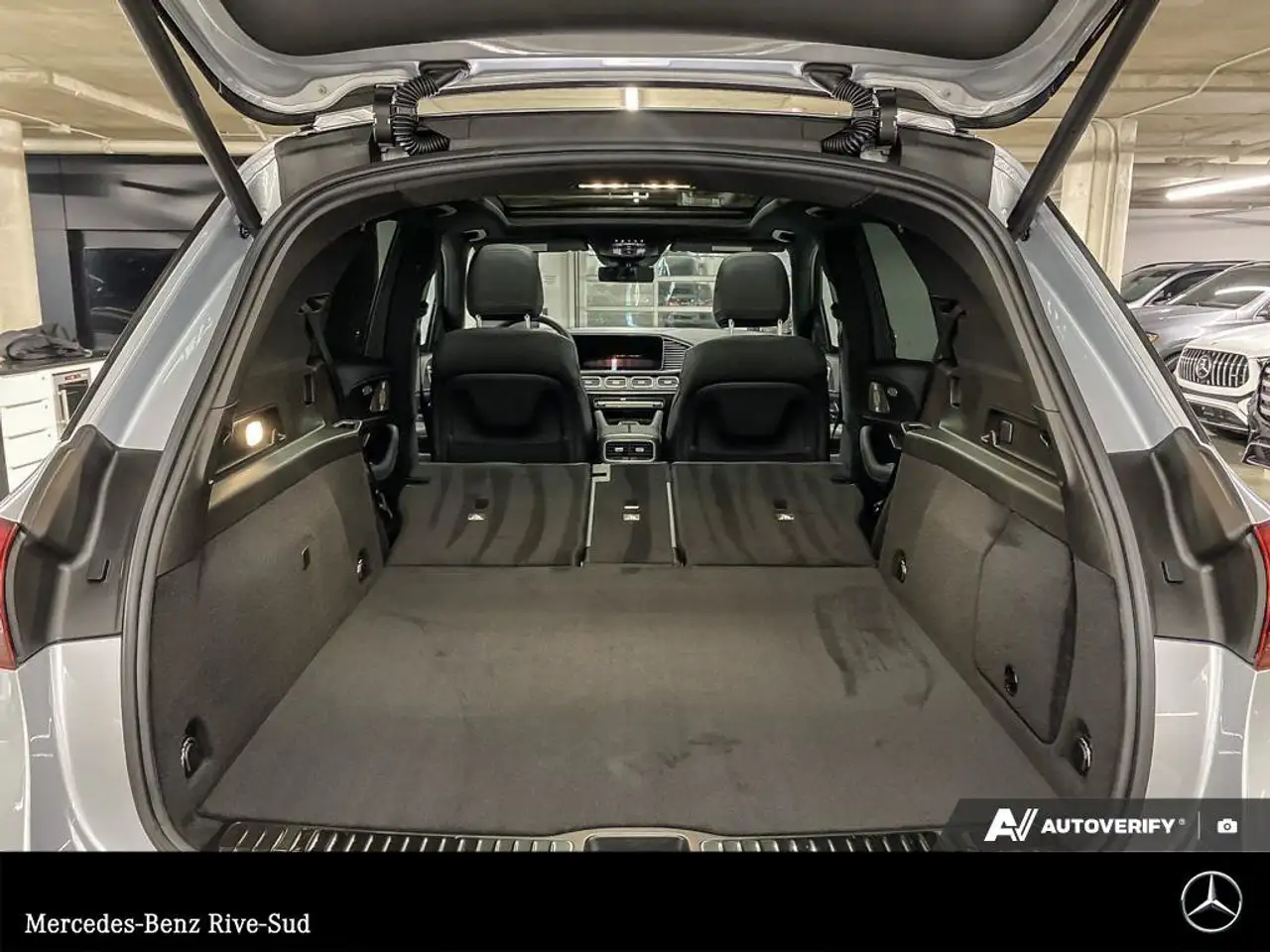 Mercedes-Benz GLE снимка Mercedes-Benz GLE