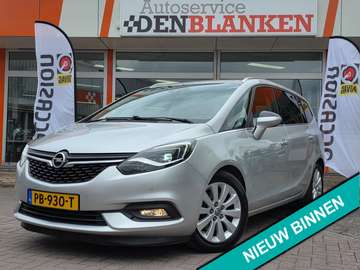 1.6 Turbo Innovation 200pk BJ.2017 / Navi / Leder