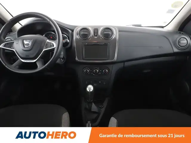 Dacia Sandero view 12