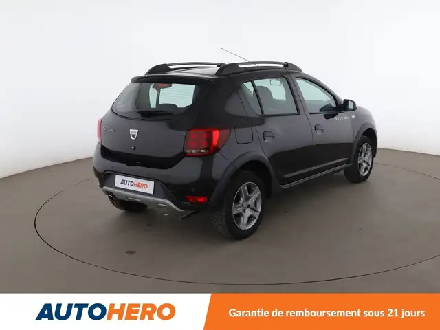 Dacia Sandero view 6