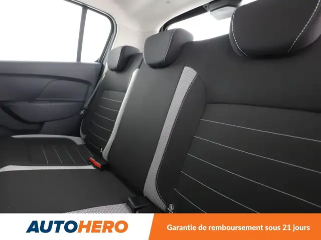 Dacia Sandero view 14