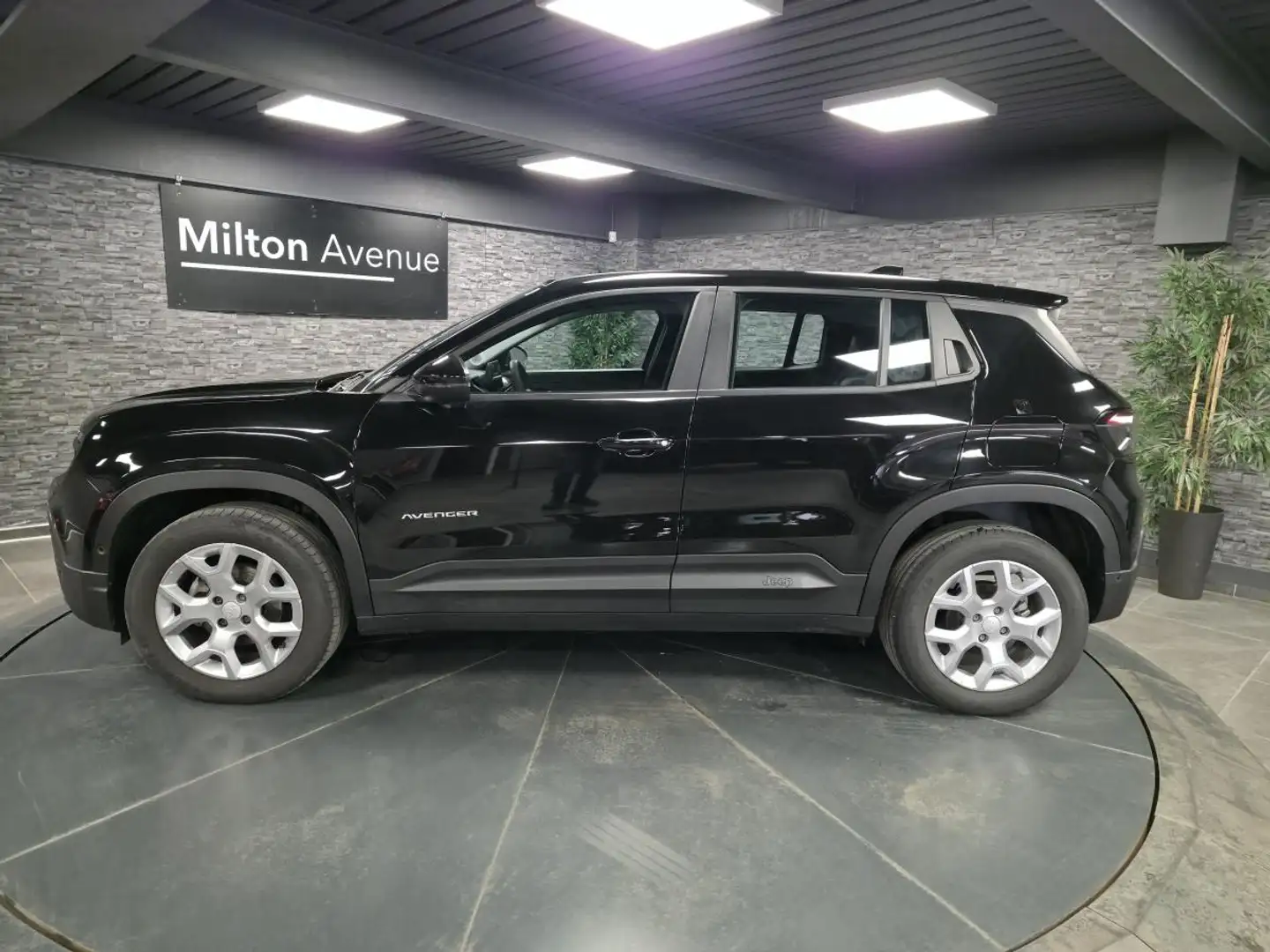 Jeep Avenger Avenger 1.2 Turbo T3 - 100 Altitude Noir - 2