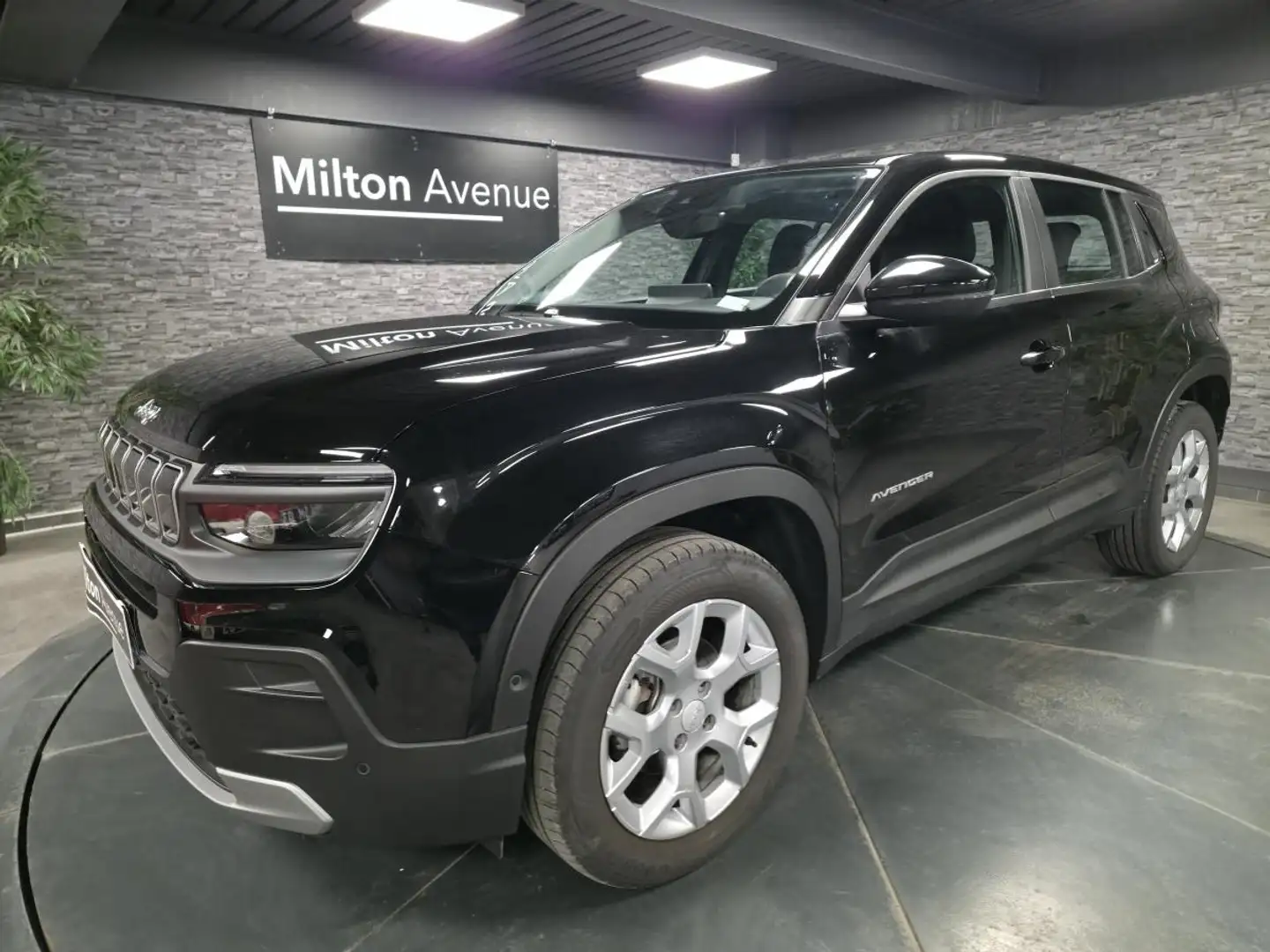 Jeep Avenger Avenger 1.2 Turbo T3 - 100 Altitude Noir - 1