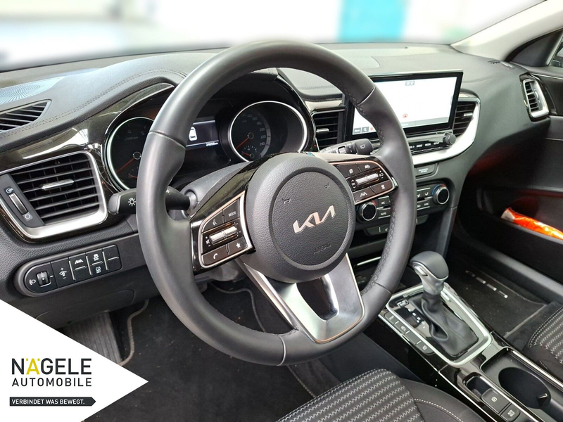 Kia Ceed / cee'd Ceed 1.5 T-GDI DCT Vision|ACC+NAVI+SHZ+KAMERA BC — photo 8