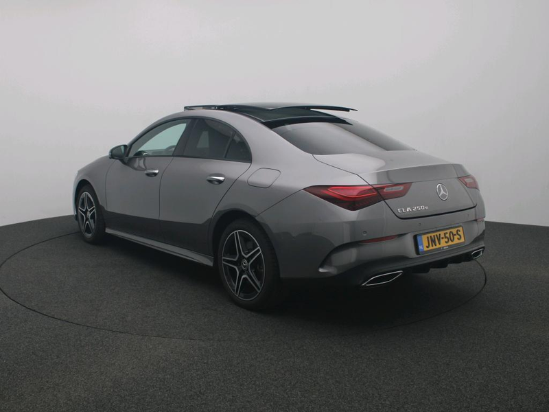 Mercedes-Benz CLA 250 e Business Solution AMG / Panaroma-dak / Memory-St — photo 8