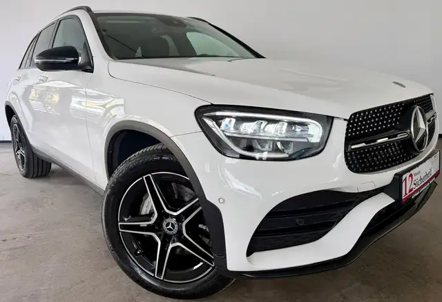Mercedes-Benz GLC 300 de 4Matic AMG Line ACC Kamera Nightpaket
