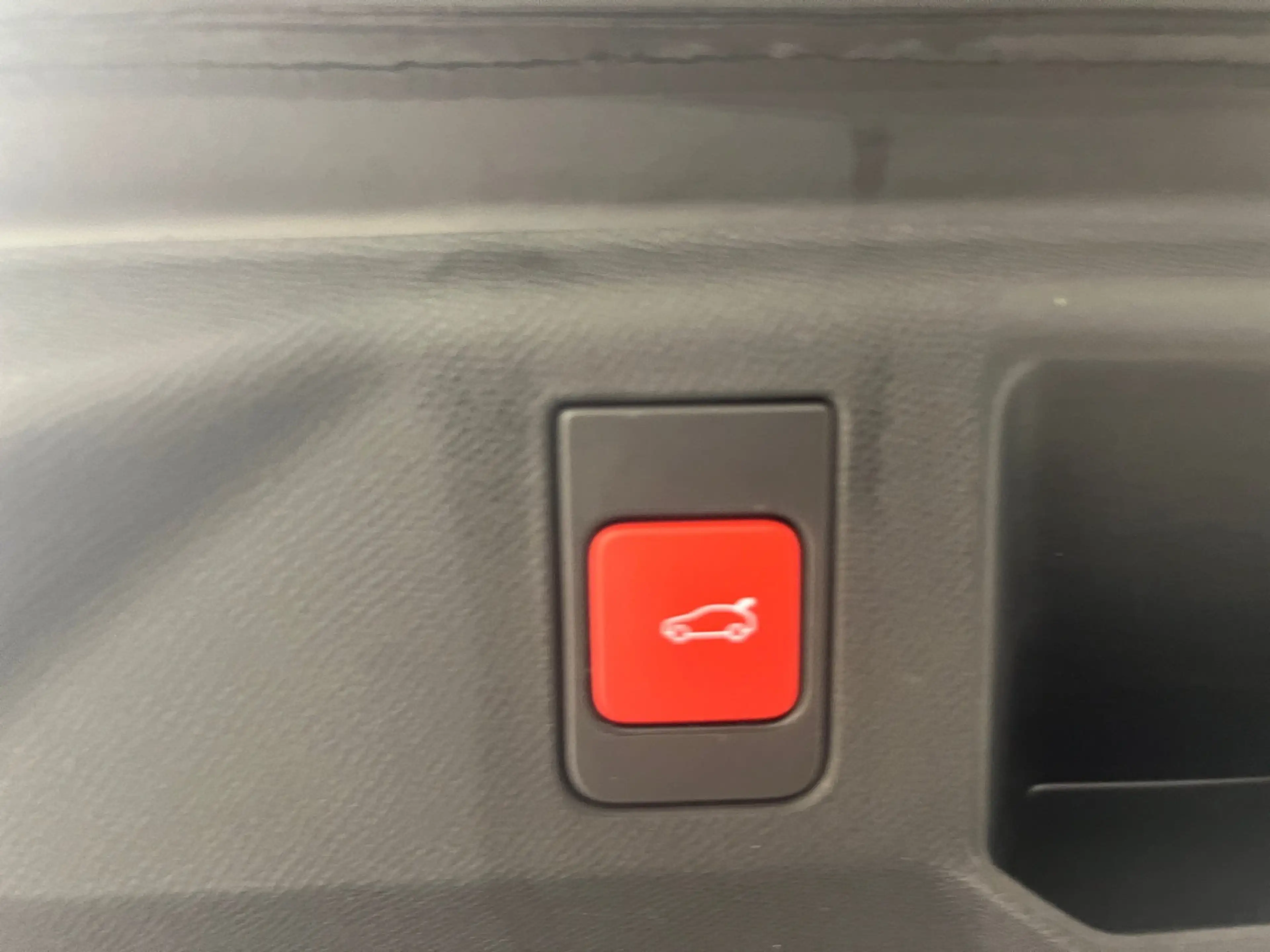 Peugeot 5008 1.2 136 W GT ACC LED Navi SHZ 2xKlima Kam. — photo 15