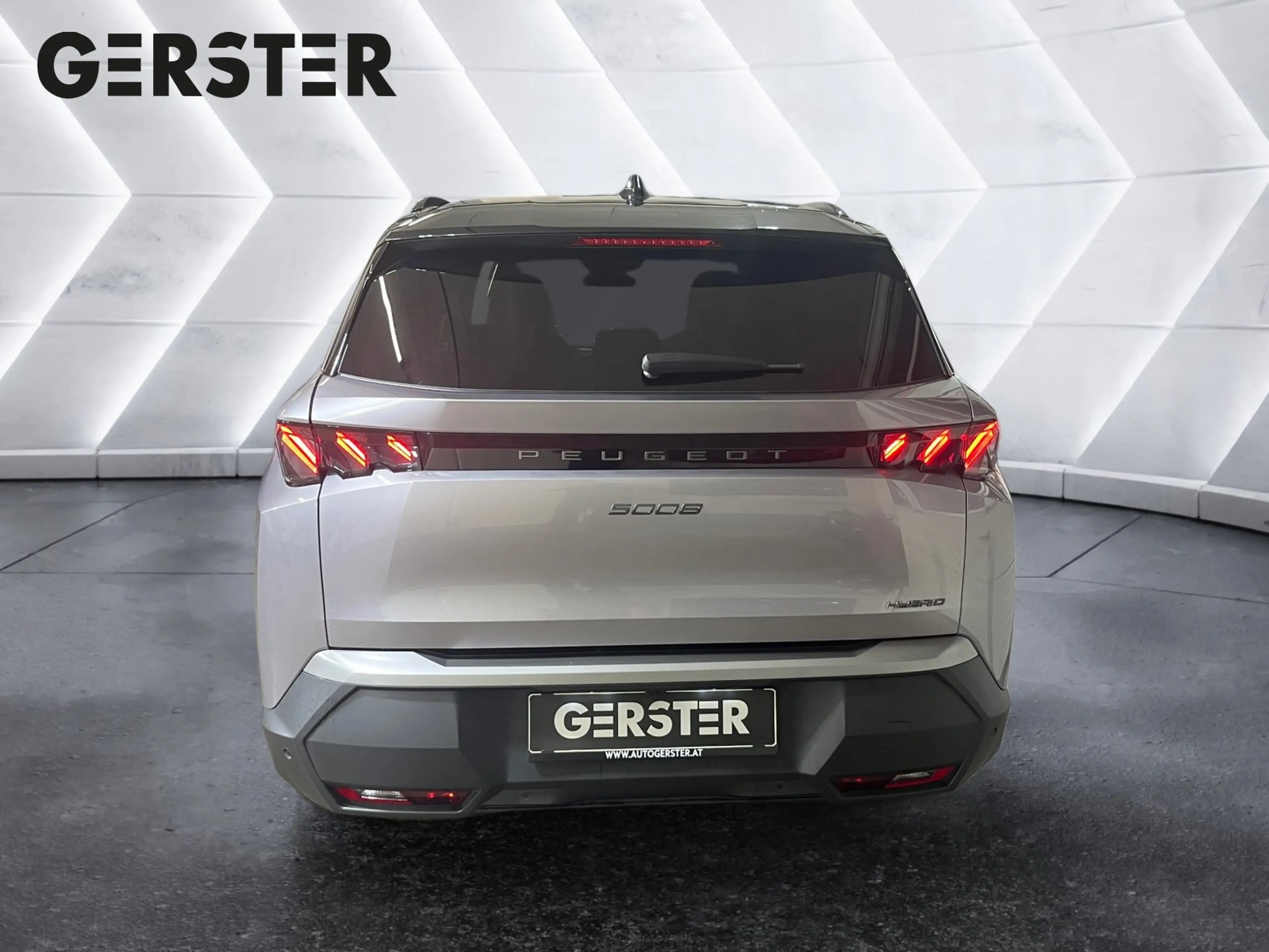 Peugeot 5008 1.2 136 W GT ACC LED Navi SHZ 2xKlima Kam. — photo 5