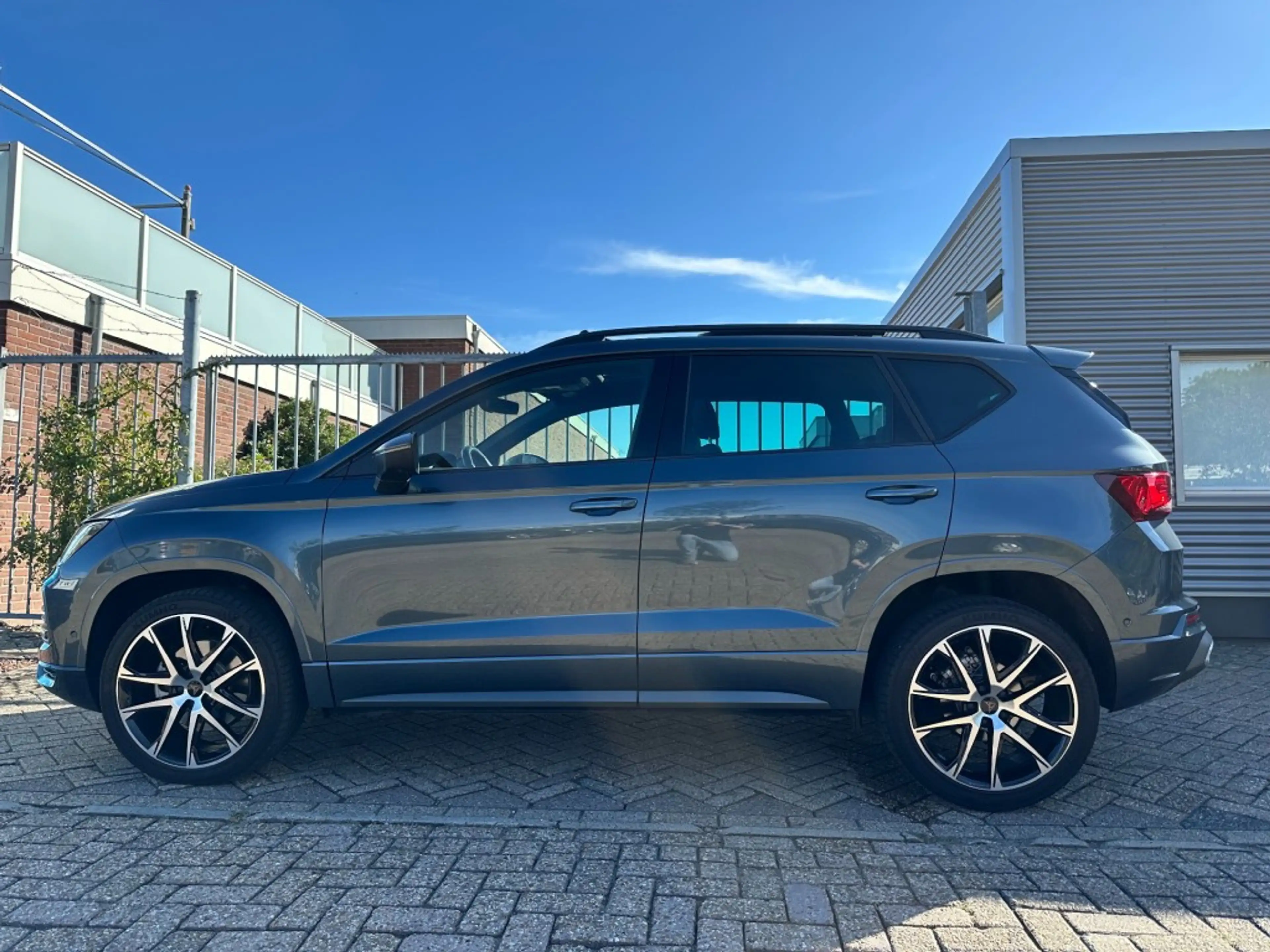 SEAT Ateca 1.5 TSI FR Business Intense  Pano  Trekhaak  360 c — photo 30