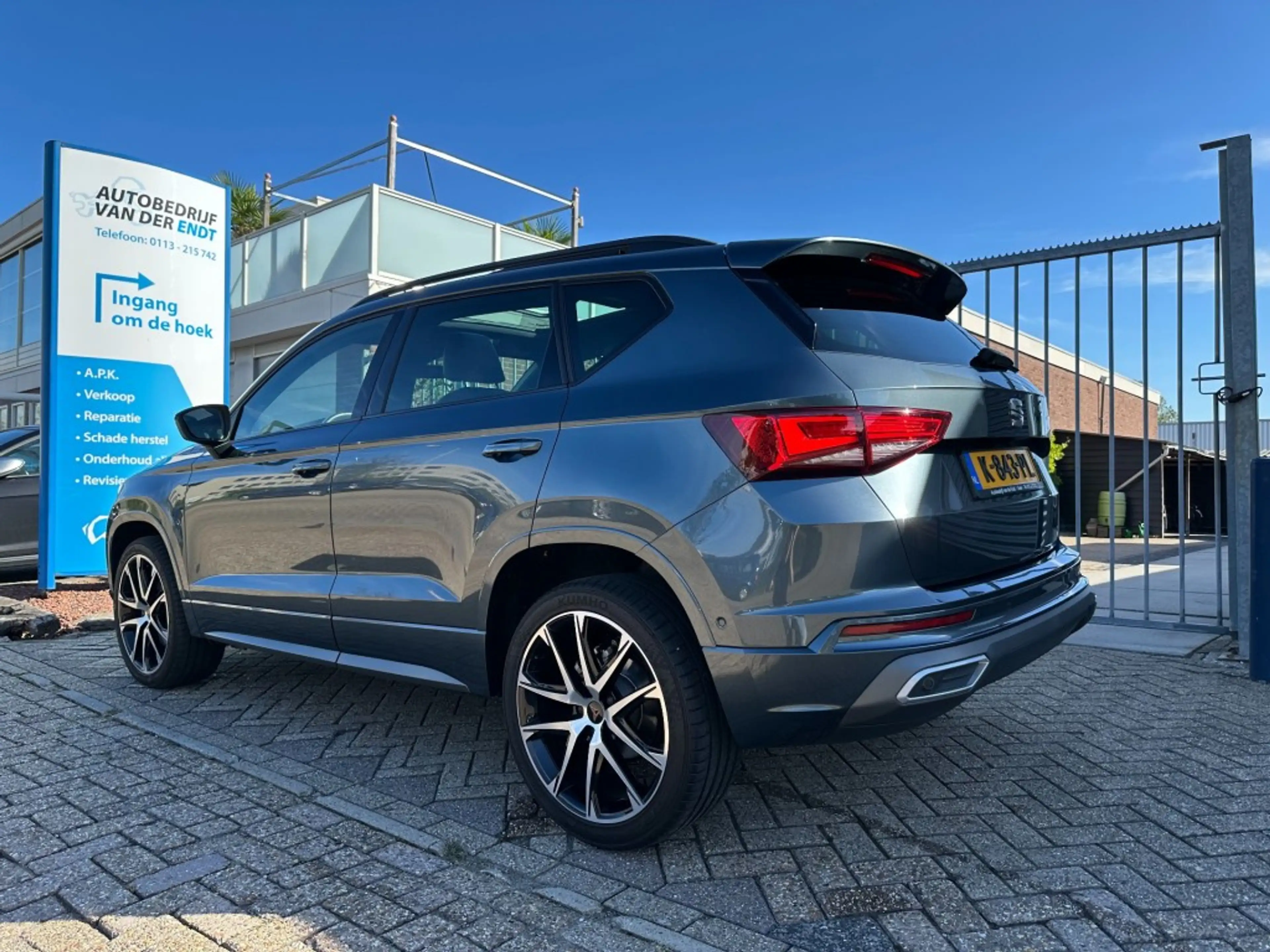 SEAT Ateca 1.5 TSI FR Business Intense  Pano  Trekhaak  360 c — photo 3