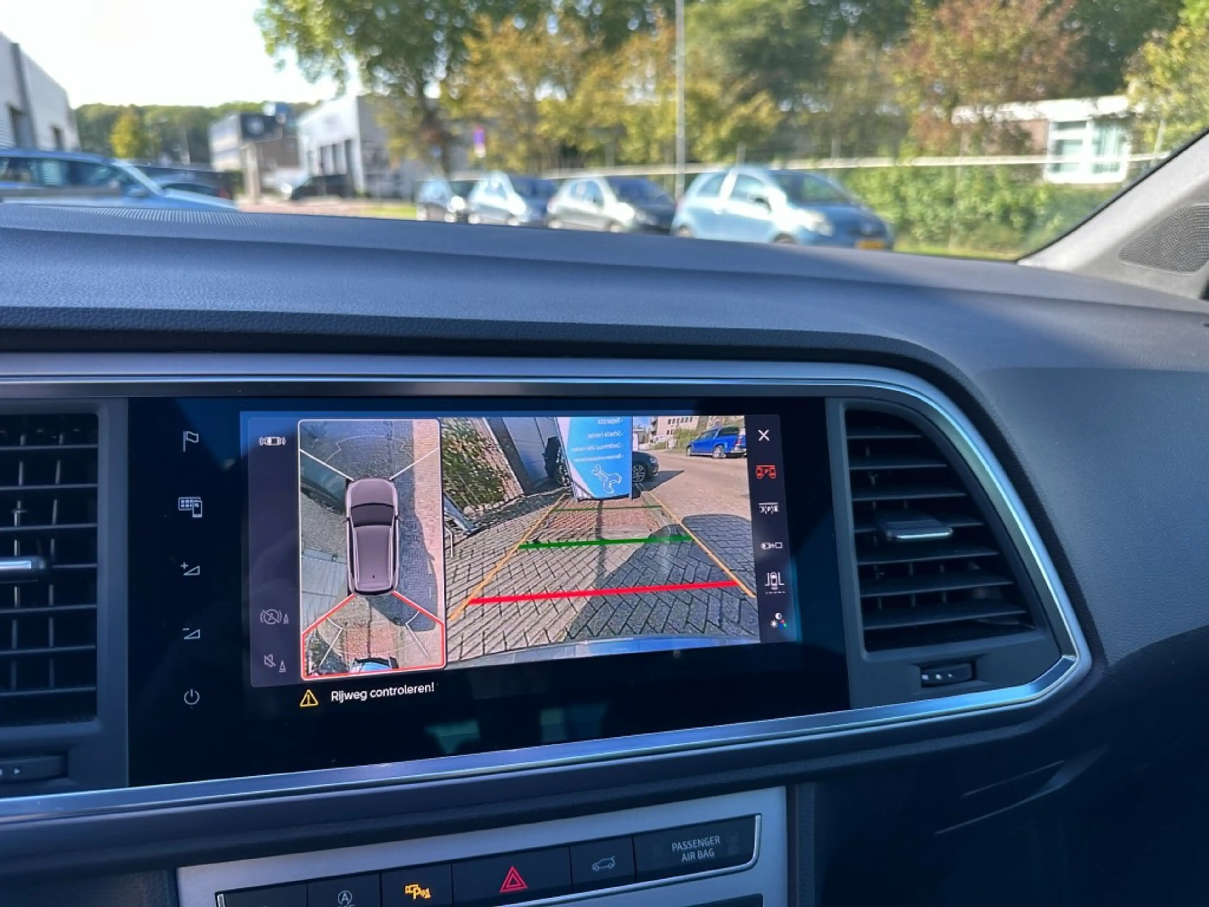 SEAT Ateca 1.5 TSI FR Business Intense  Pano  Trekhaak  360 c — photo 7