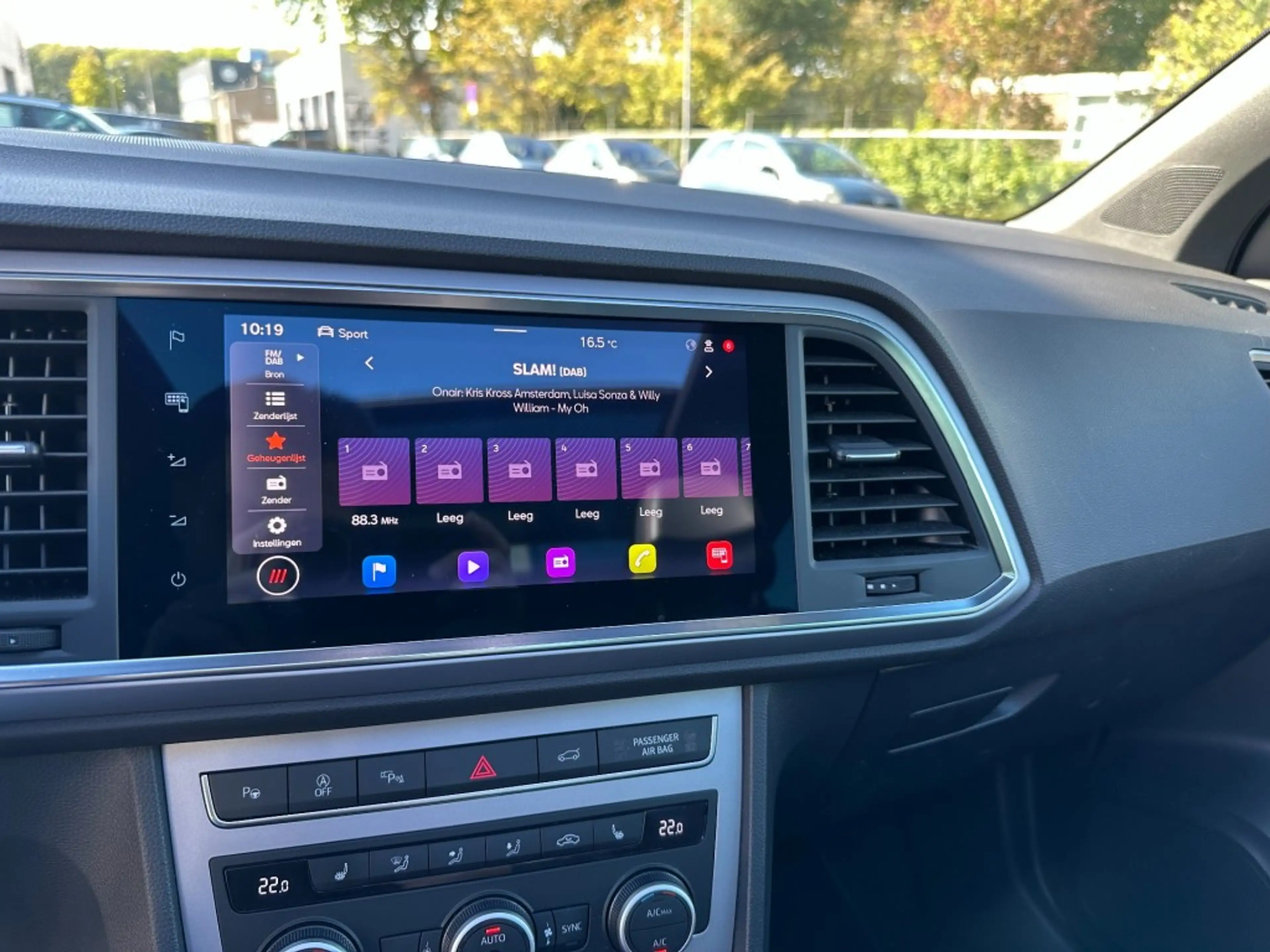 SEAT Ateca 1.5 TSI FR Business Intense  Pano  Trekhaak  360 c — photo 9